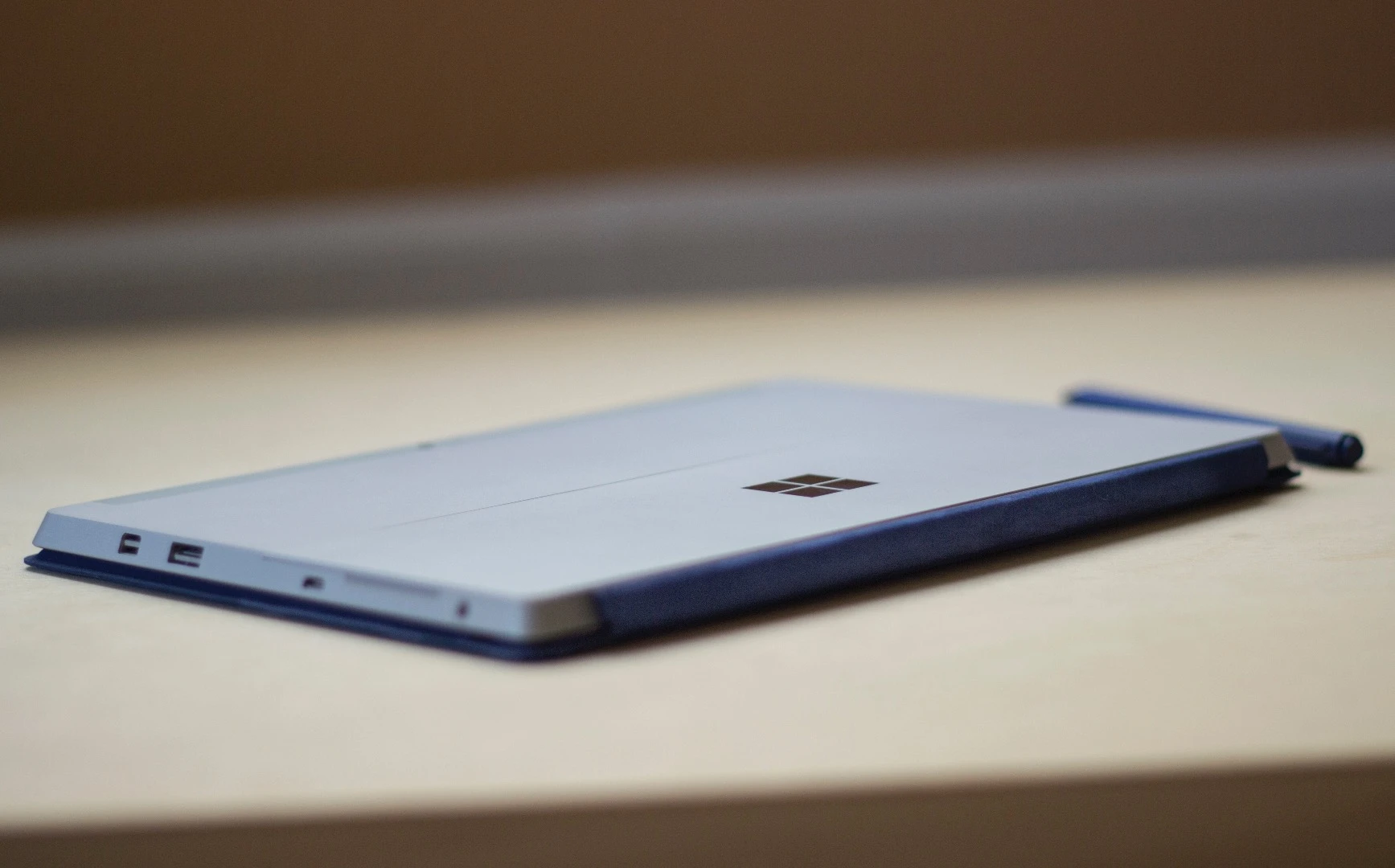 Another look at the Surface 3's magnesium build (Photo: Will Shanklin/Gizmag.com)