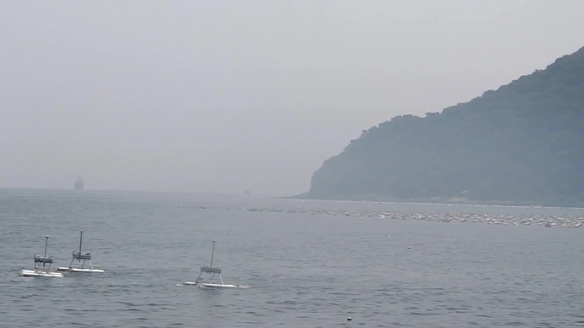 The robot uses a combination of GPS and INS (inertial navigation system) to accurately determine its location and orientation in the ocean within 1.5 m (4.9 ft)