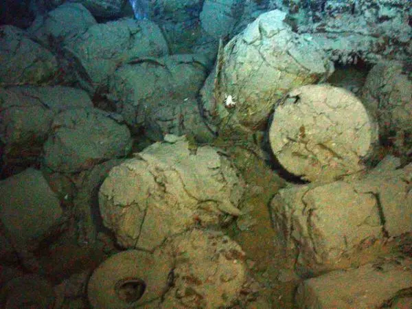 Odyssey discovered, through ROV visual inspections conducted at a depth of approximately 2,500 meters, a collection of barrels in SS Mantola Cargo Hold No. 3