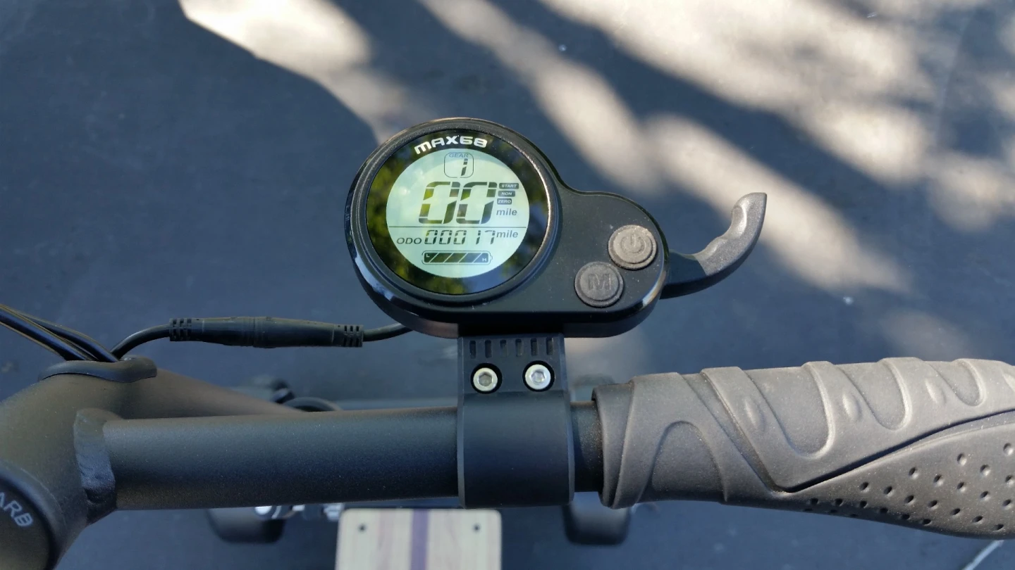 The CycleBoard gage is easy to read and provides information on speed, trip distance, battery life and what gear you're in