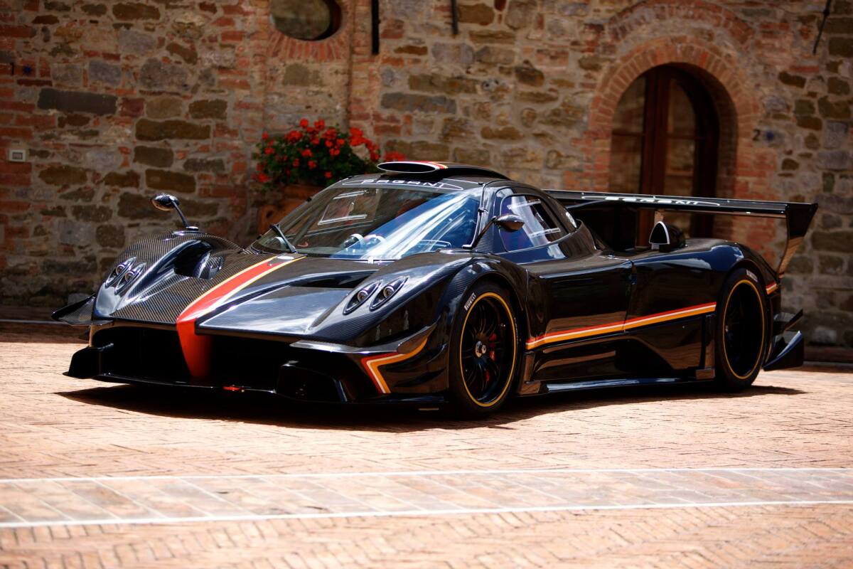 Pagani introduced the Zonda Revolucion at its Vanishing Point 2013 event