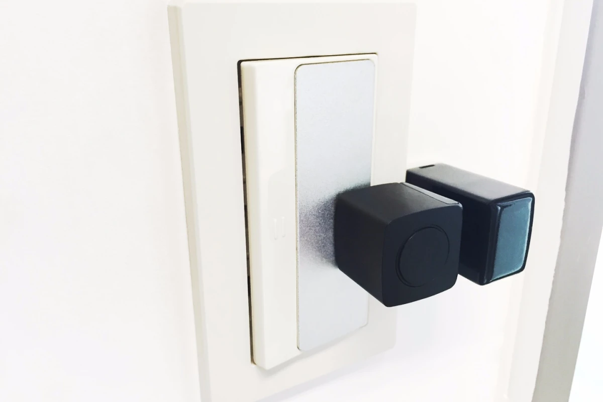 The Microbot Push lets ordinary switches be flipped remotely