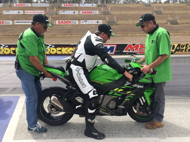 Ben Felten gets a feel for the ZX-10R he'll be using in his land speed record attempt