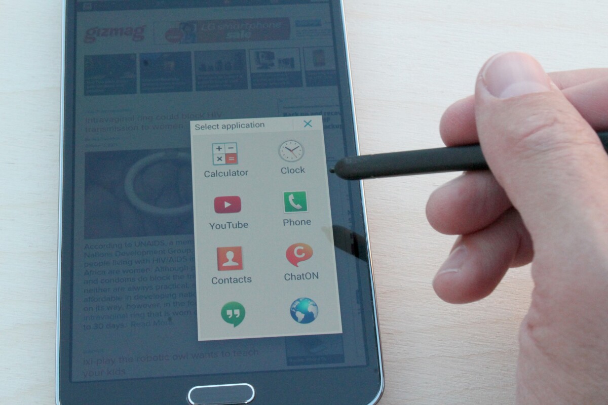 The list of apps compatible with Pen Window is pretty short, but there are some useful ones in there