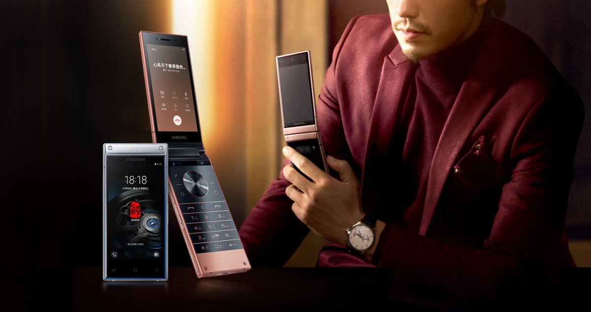 Samsung is positioning the W2019 as a premium phone