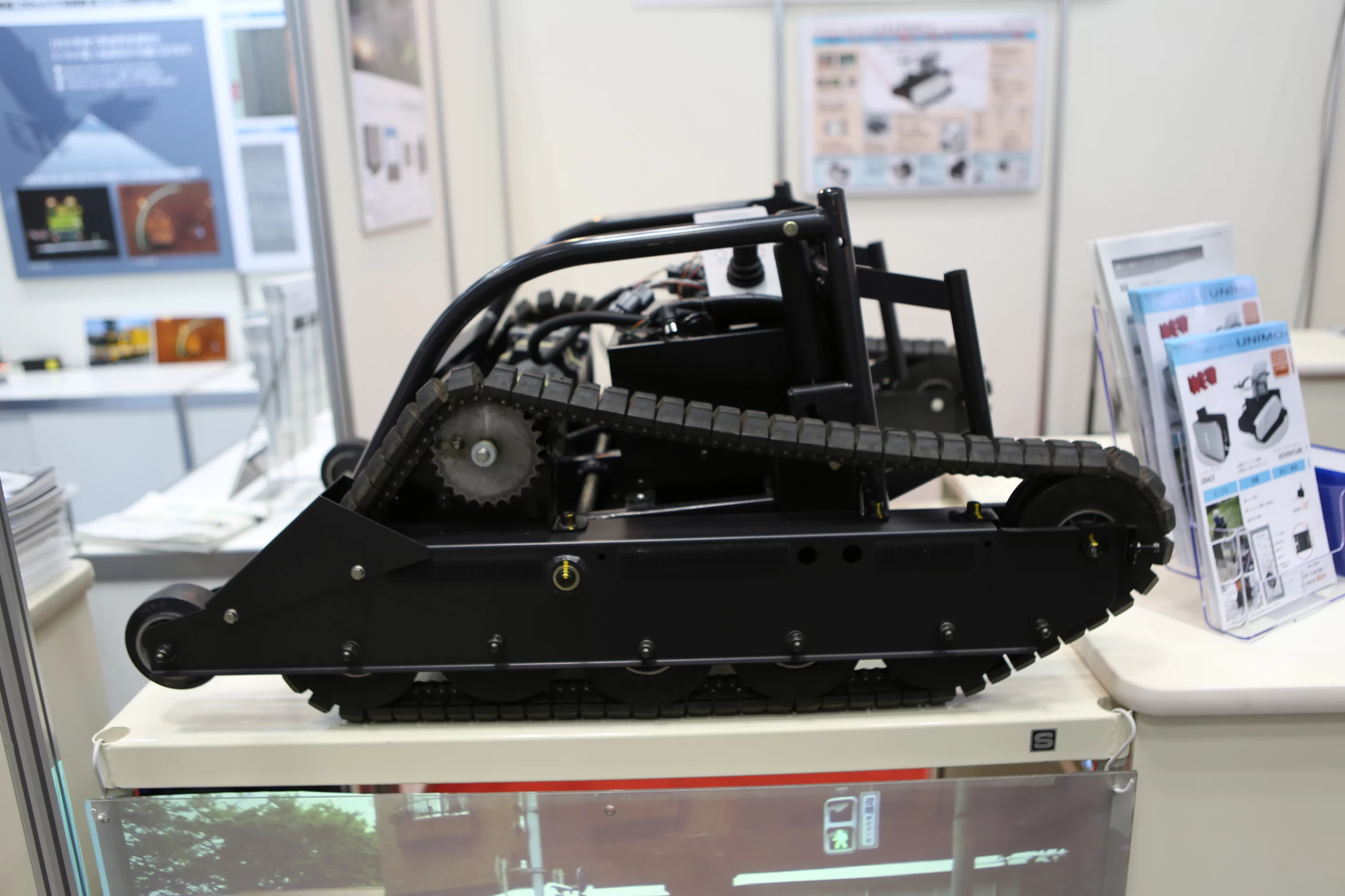 The UNiMO power-train