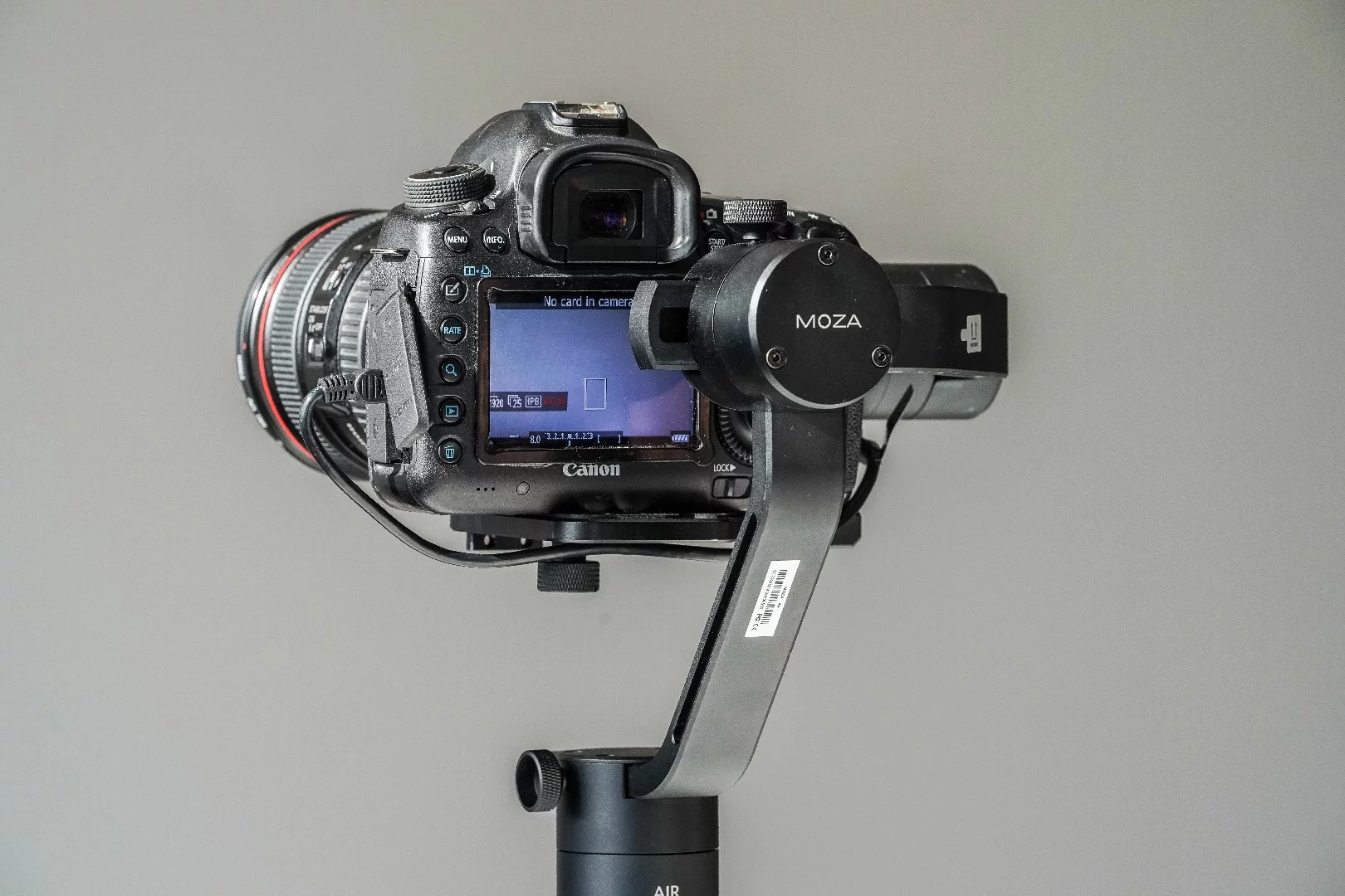 Moza Air: access to the rear screen is better from the left side. If you've got a flip out screen, you're fine.