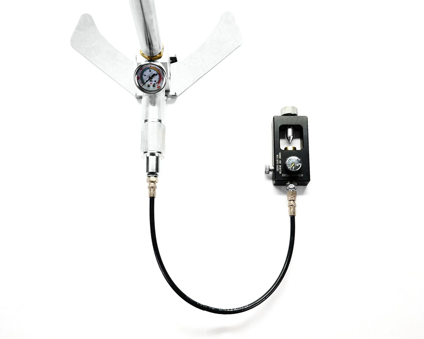 The Scorkl is a lightweight compact breathing device that enables you to breathe underwater for up to 10 minutes.