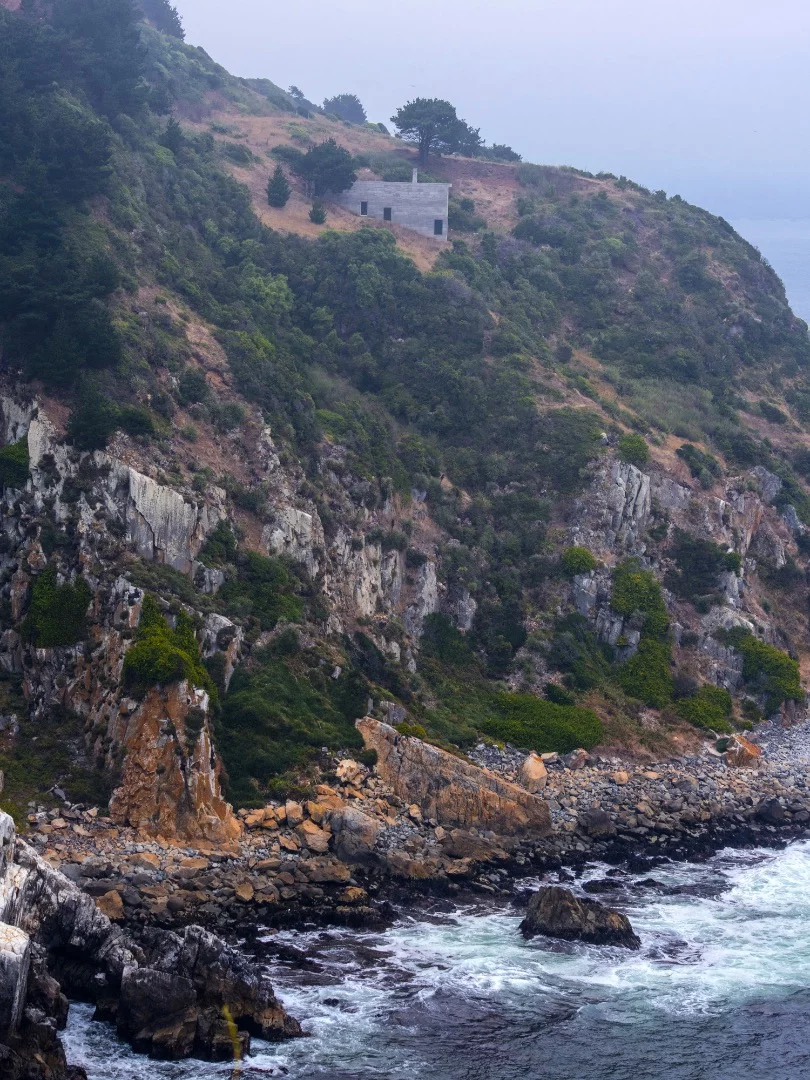 Loba House is located in the Coliumo Peninsula, Chile