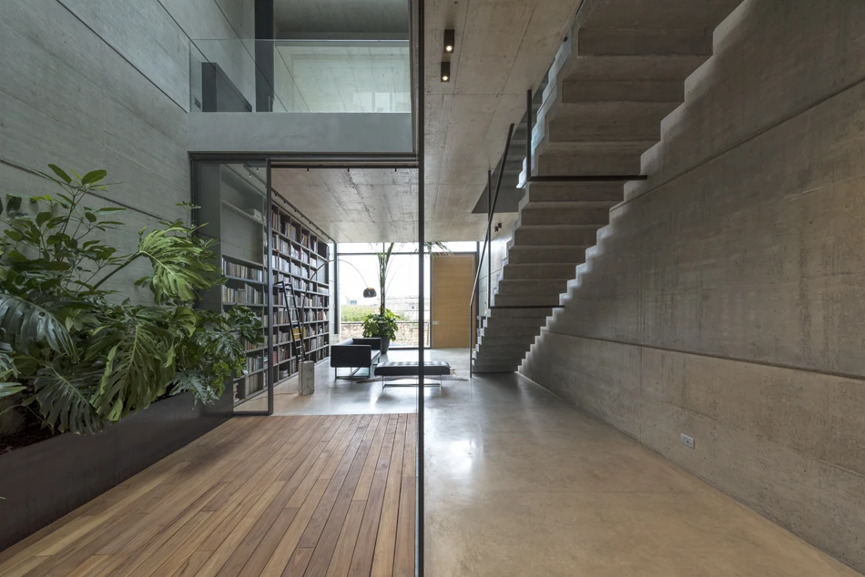 Casa B's interior decor is very minimalist