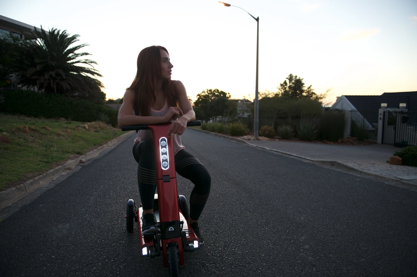 Cruising through town on the Relync R1