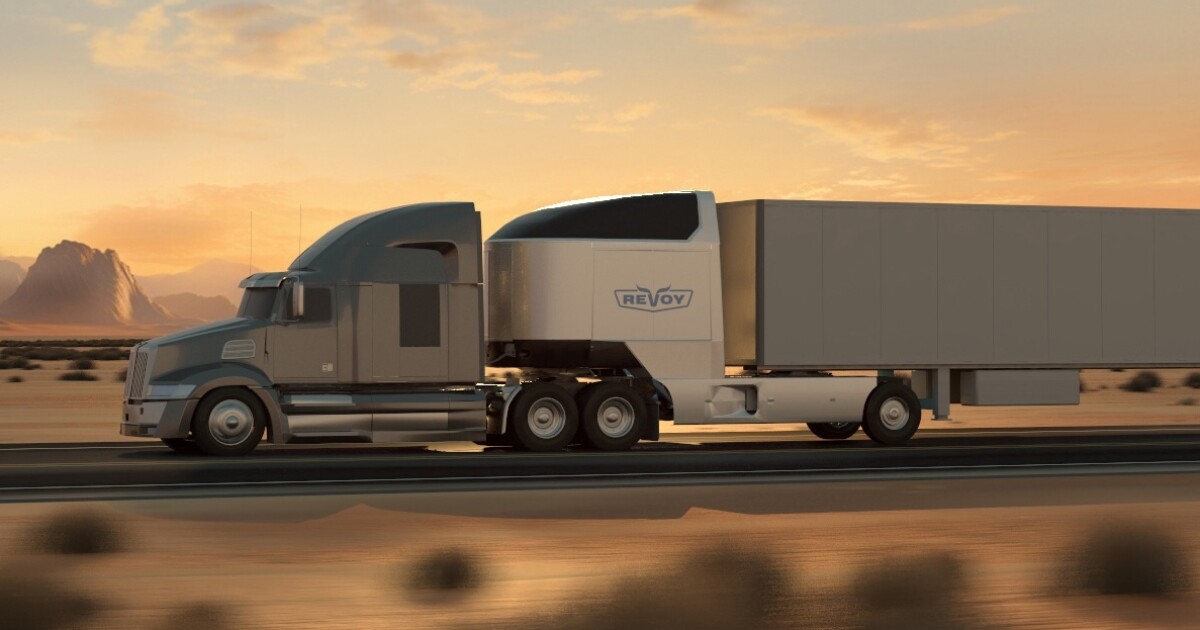 Wild two-headed semi-truck smart pod aims to clean up shipping Wild two-headed semi-truck smart pod aims to clean up shipping