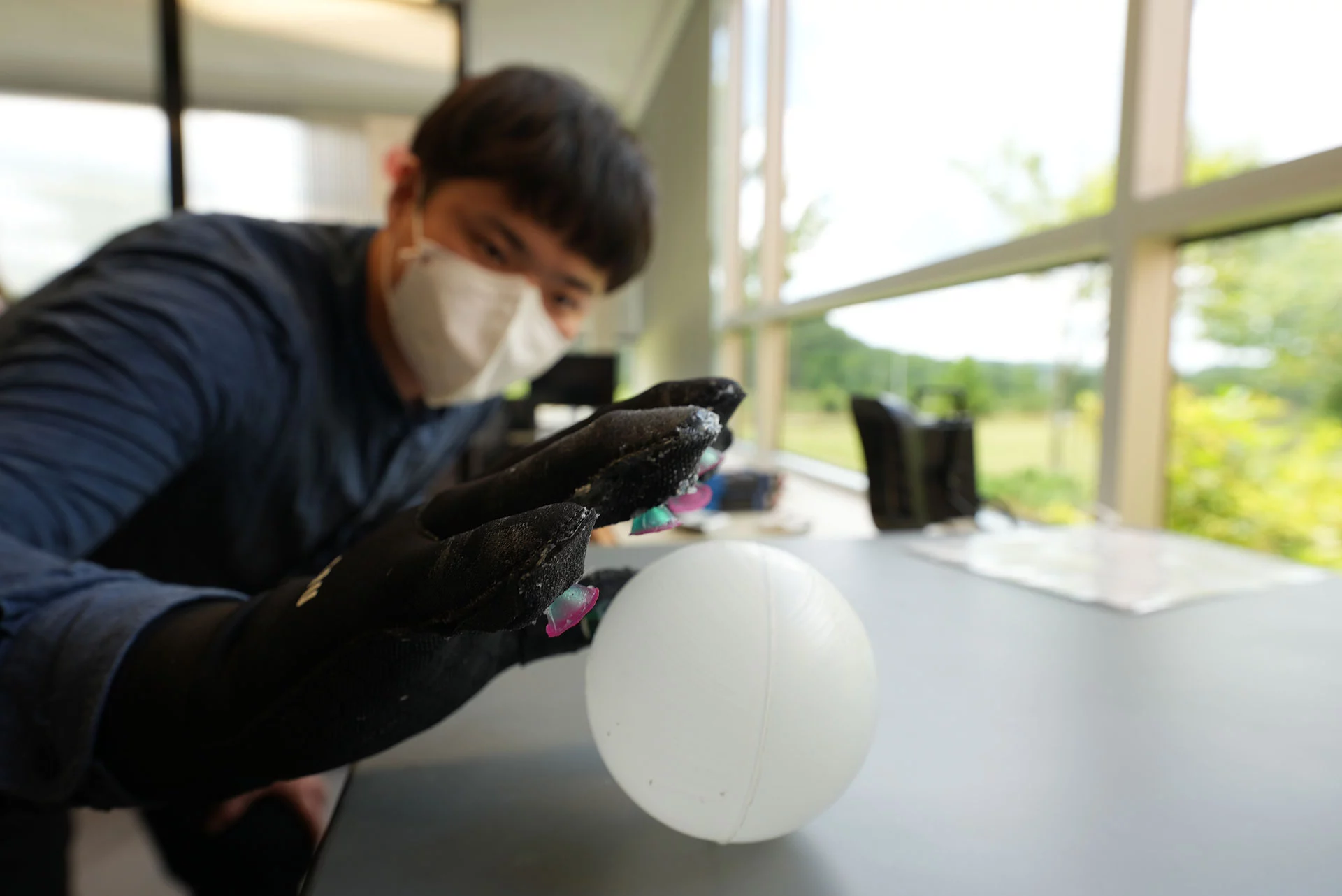 Scientists at Virginia Tech have developed a new octopus-inspired glove