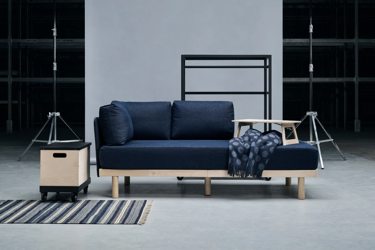 All pieces can easily be un-assembled, packed by hand and re-mounted without damaging or compromising the structural integrity of the furniture