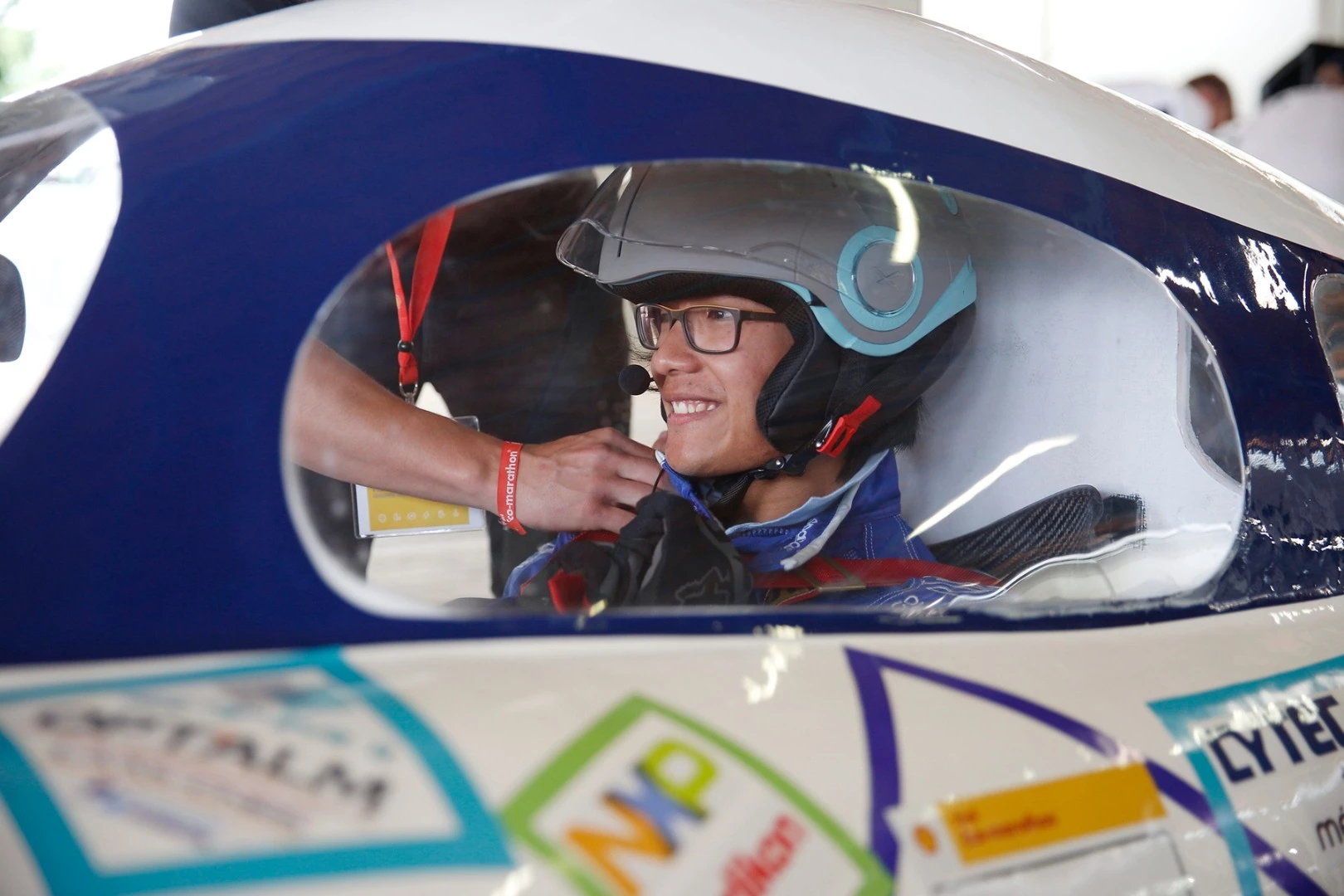 The TIM07, an ethanol UrbanConcept racing for team Toulouse Ingénierie Multidisciplinaire from INSA de Toulouse - Université Paul Sabatier Toulouse III, Toulouse, France prepares to leave the paddock during day two of Make the Future London 2016
