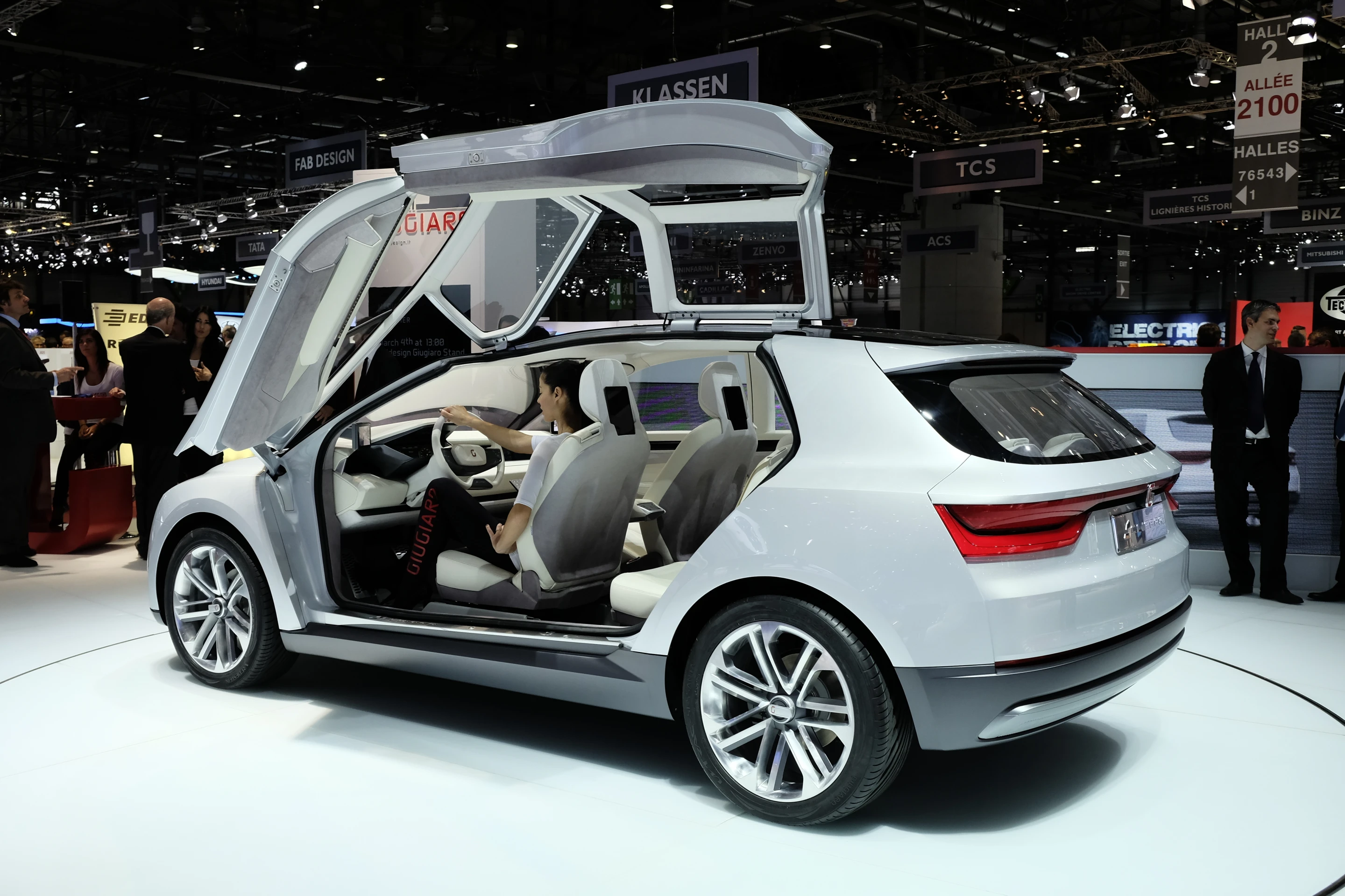 The Italdesign Giugiaro Clipper with doors open