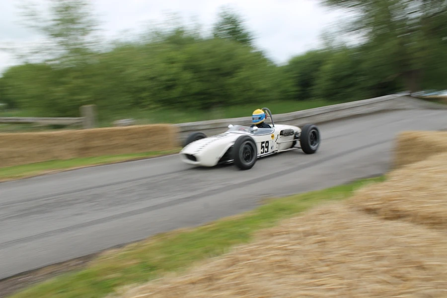 1960 Lotus F1 18 driven by John Elliott