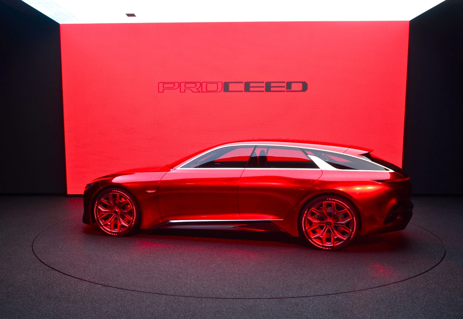 Kia Proceed Concept world premiere