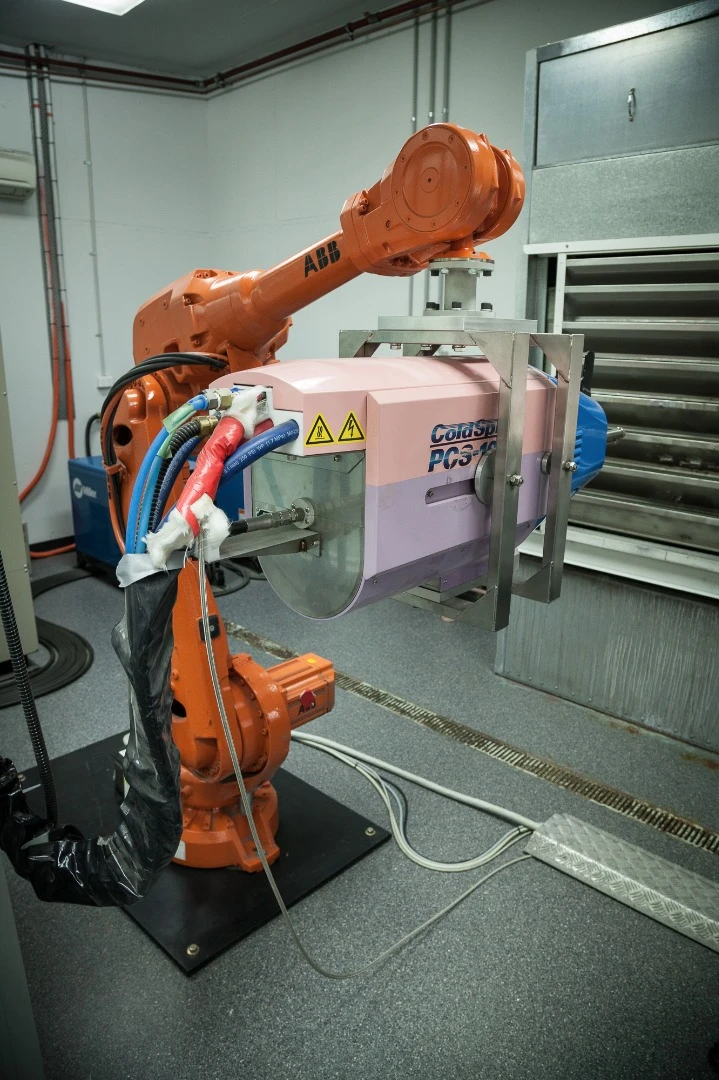 Lab 22's Cold Spray Plasma Giken machine, mounted on a robot arm