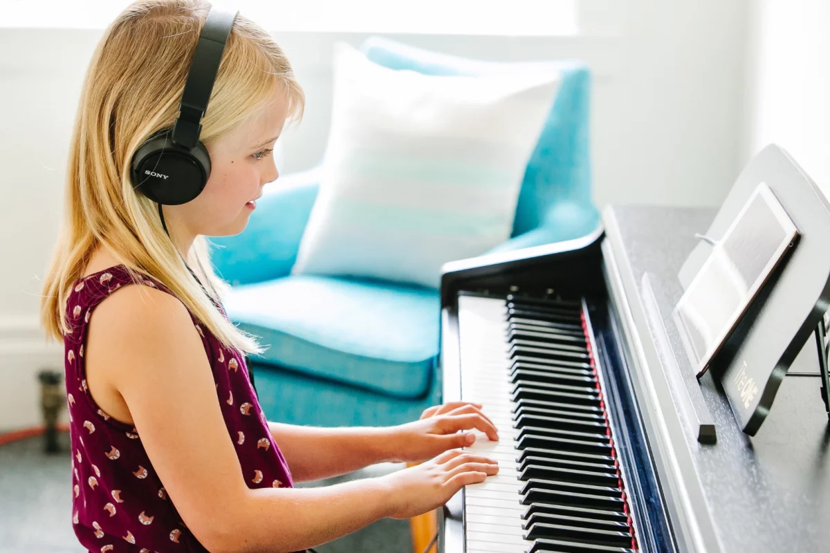 The One Smart Piano includes two headphone jacks for private practice