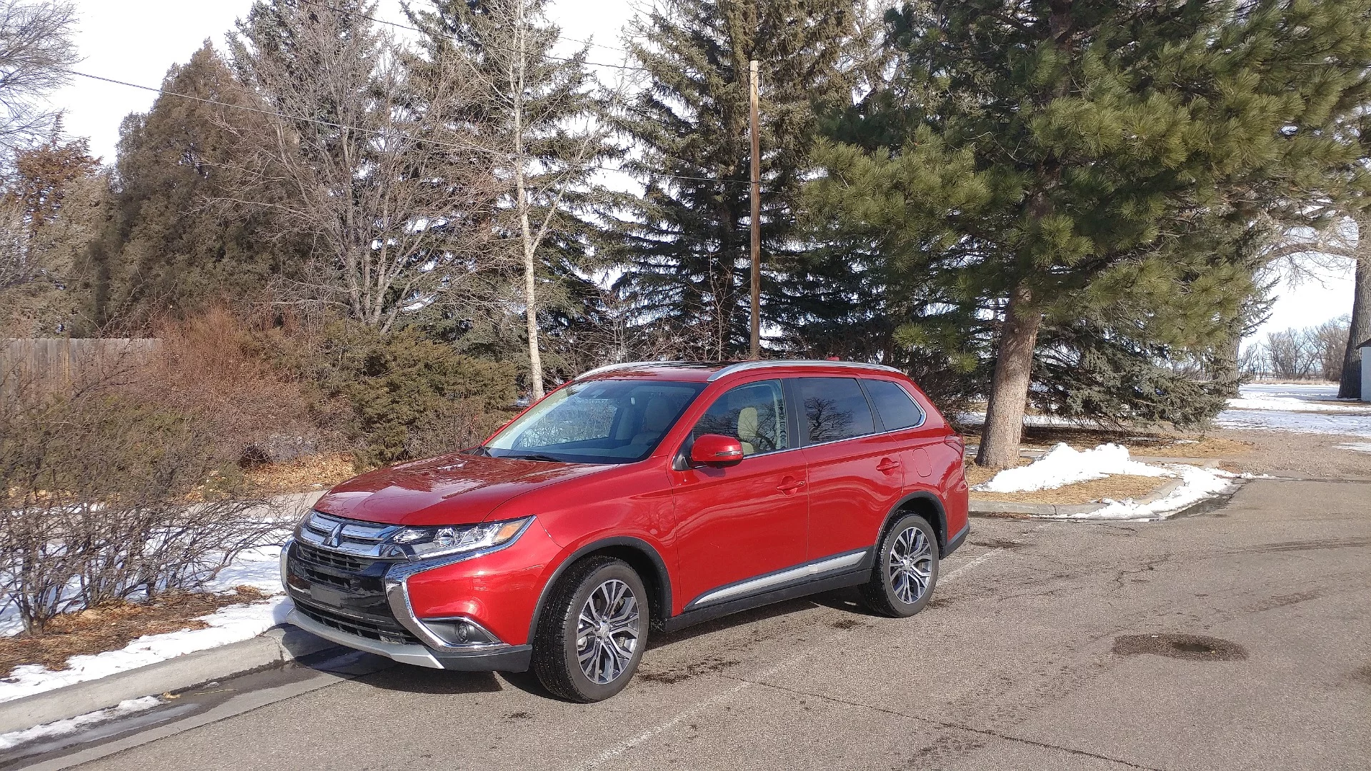 The 2018 Mitsubishi Outlander is a well-designed three-row family crossover