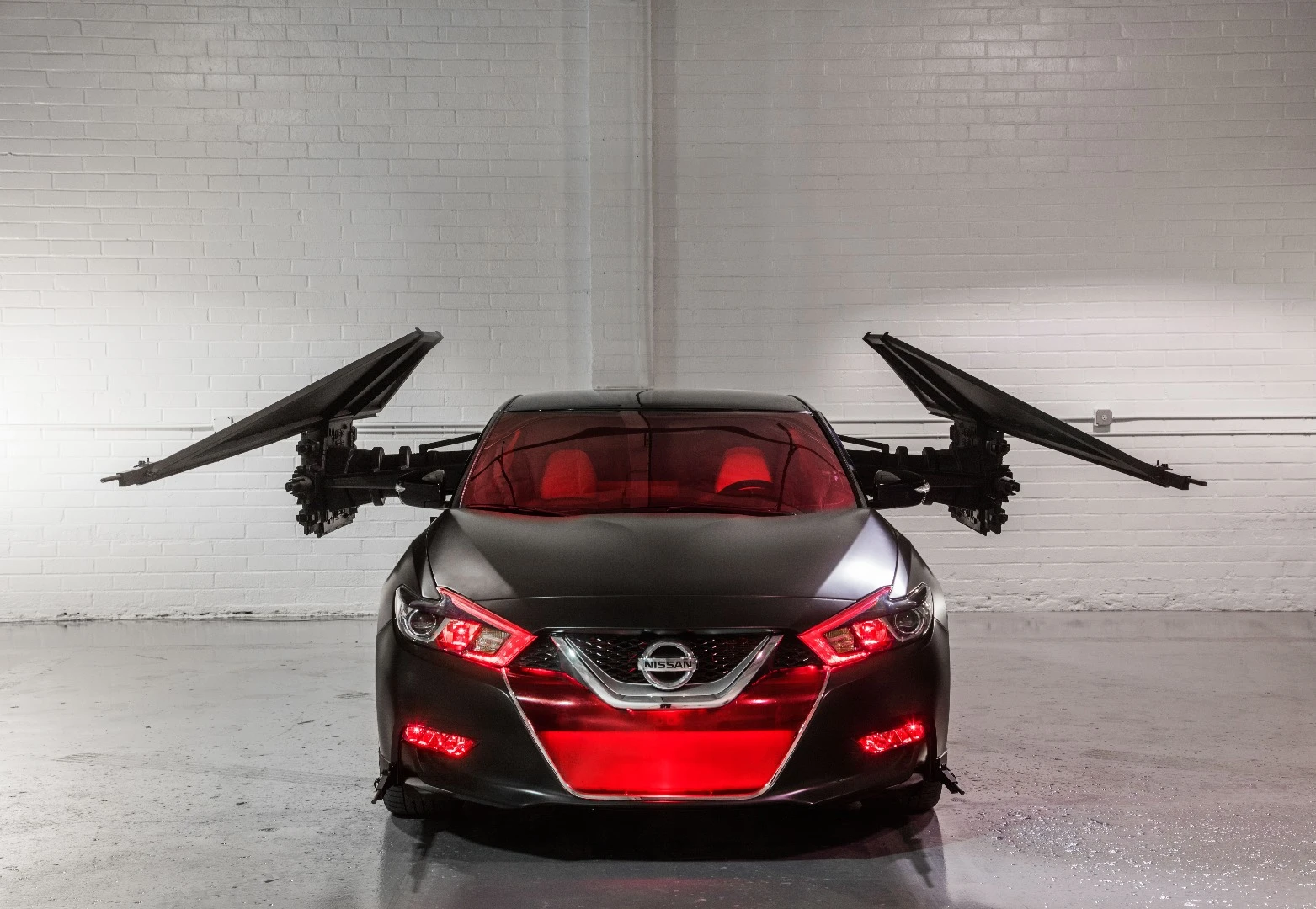 Nissan Maxima: Kylo Ren edition