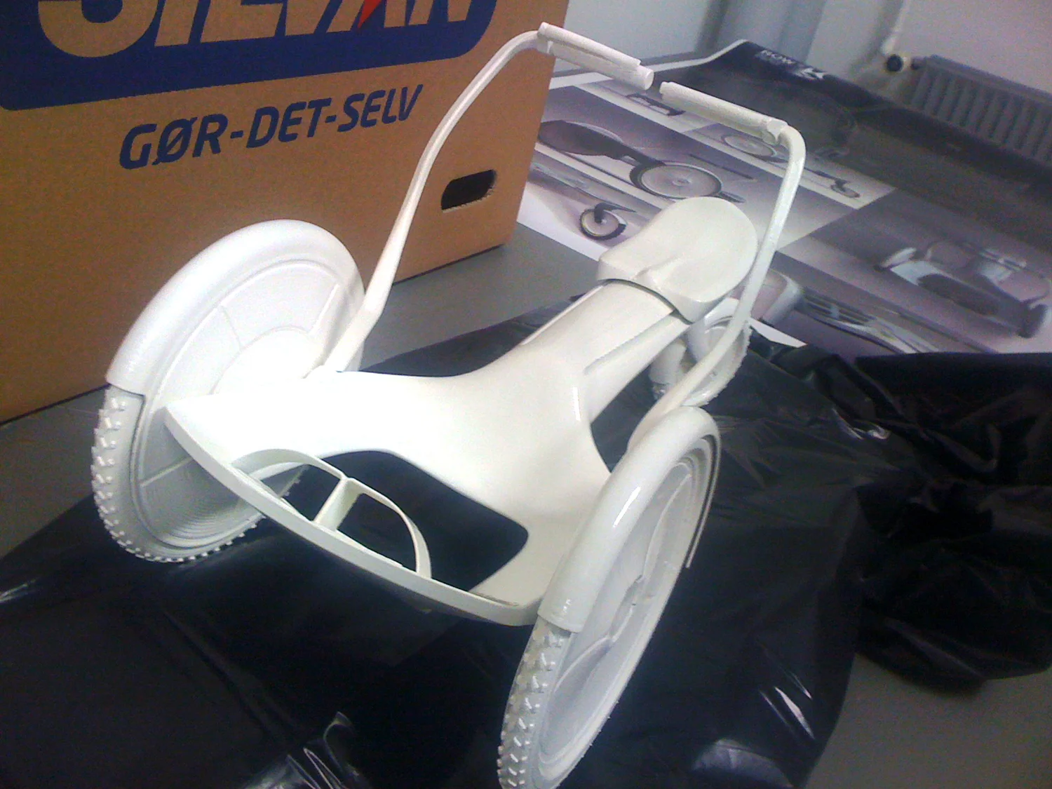 A small-scale mockup of the RowRay's current design