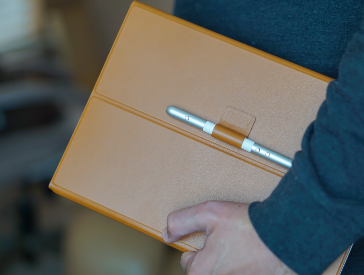 When you're done, it folds up into a sort of attaché case