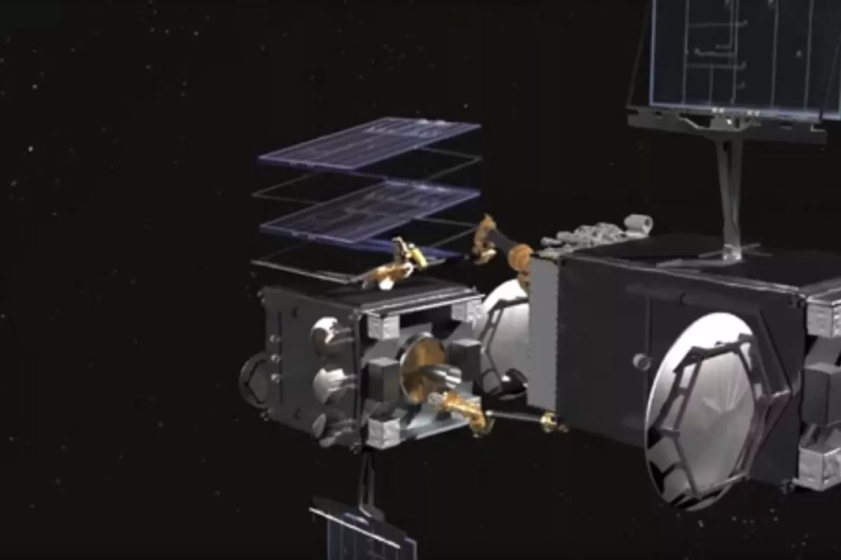 The DARPA RSV docked with a faulty satellite