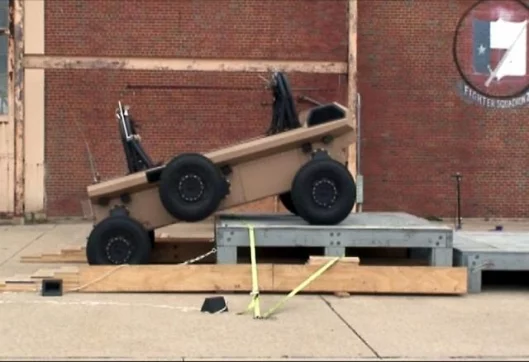 6x6 independent articulated suspension