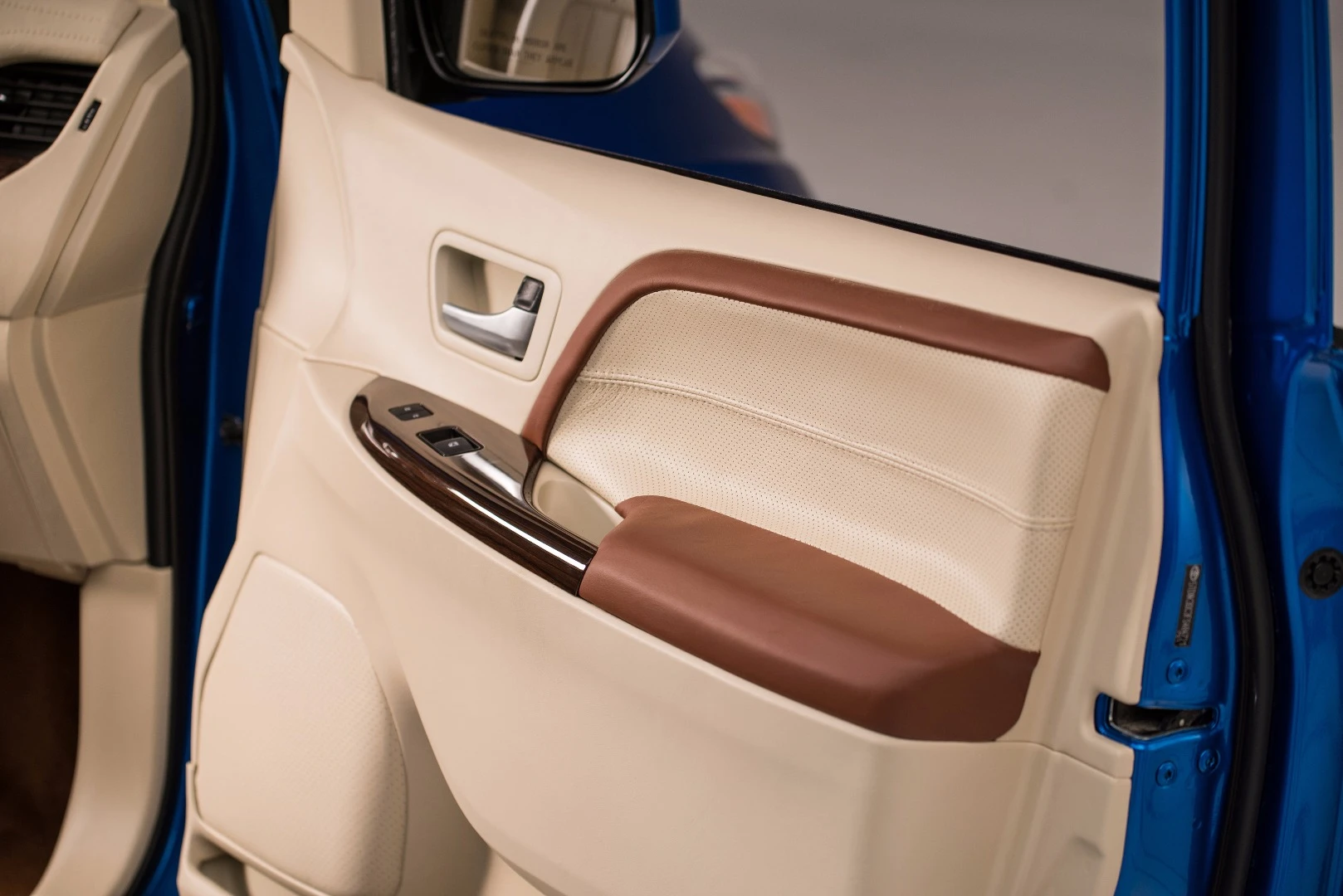 Inside Toyota's Extreme Sienna