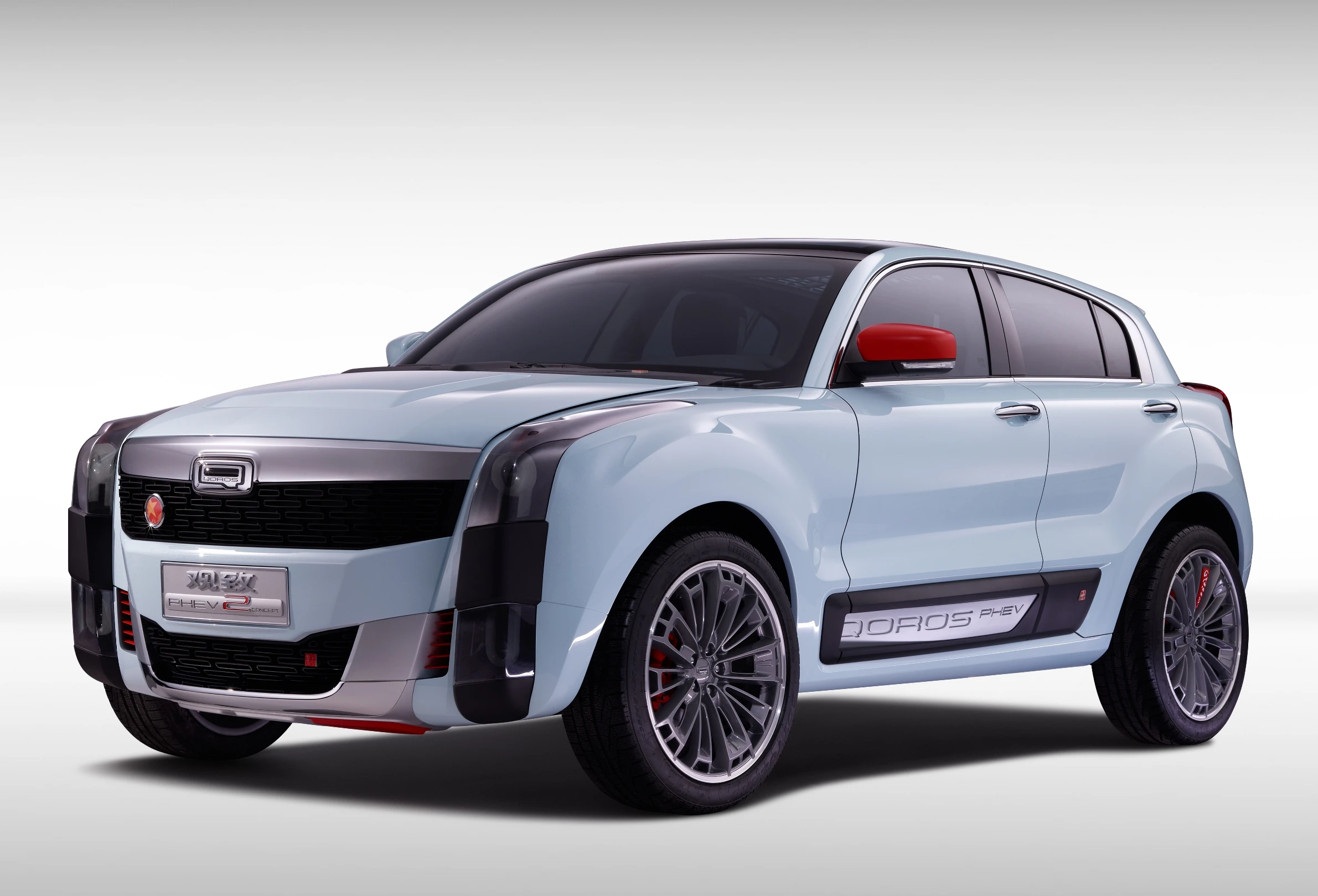 The 2 SUV concept includes traditional Chinese elements throughout, right down to its "Misty Cyan" color, which is inspired by Ru Kiln porcelain