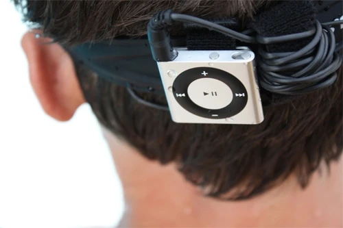 A package including a set of waterproof PYLE earbuds is also available