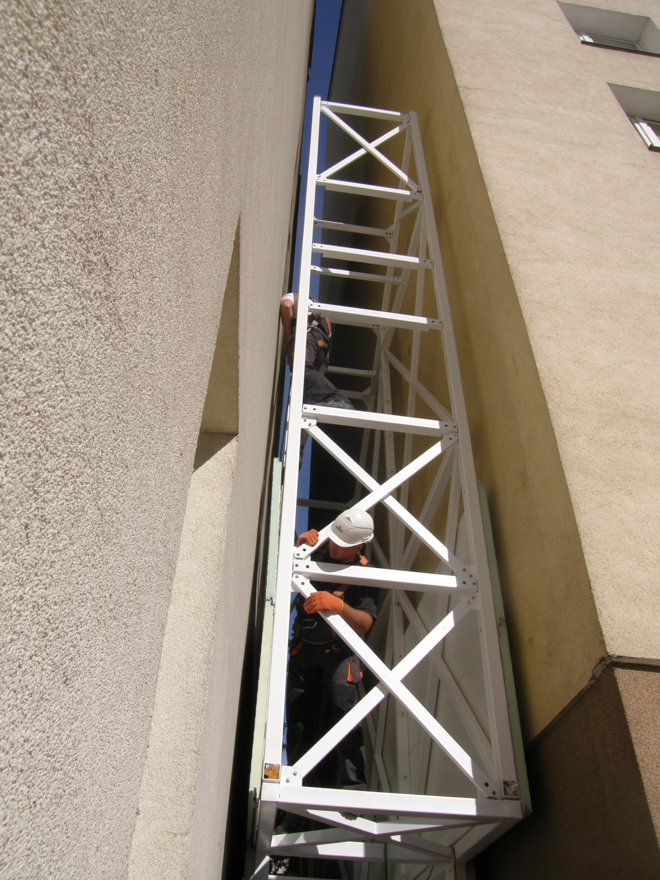 Keret House under construction earlier this year (Photo: Bartek Warzecha, © Polish Modern Art Foundation)