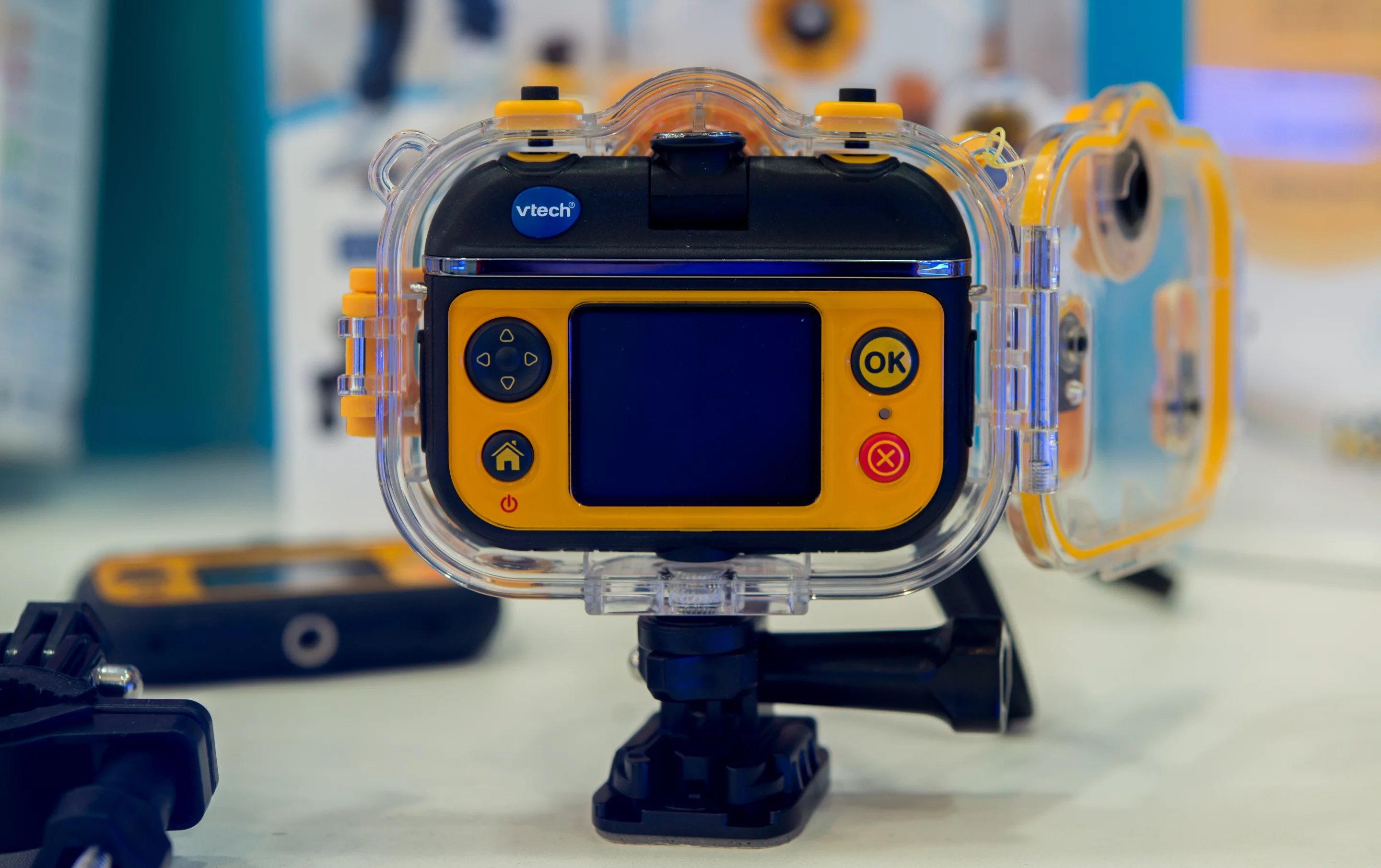 The Kidizoom Actioncam 180 camera comes with a waterproof case