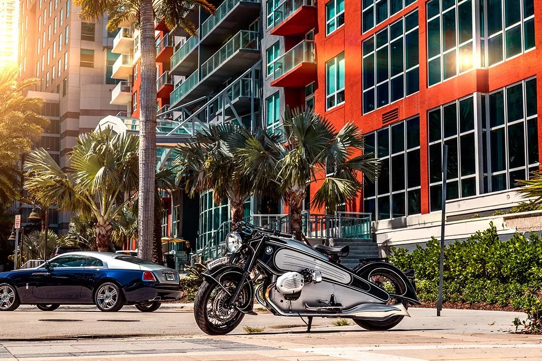 NMoto R NineT Nostalgia: beats the original with a 140 mph top speed