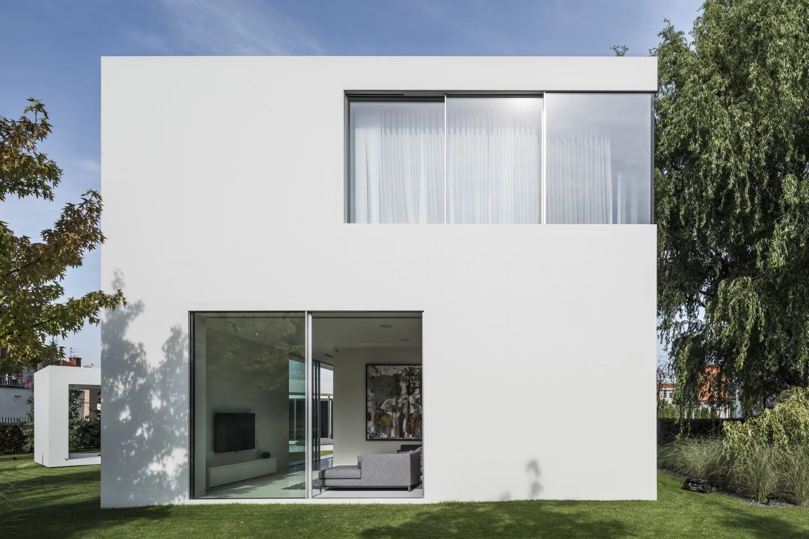 Quadrant House is located in a suburban area of central Poland