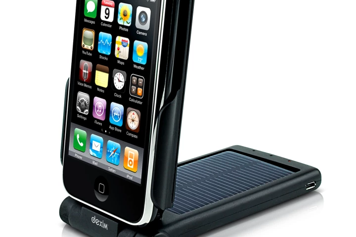 Dexim's solar-powered P-Flip power pack was launched at CES 2010