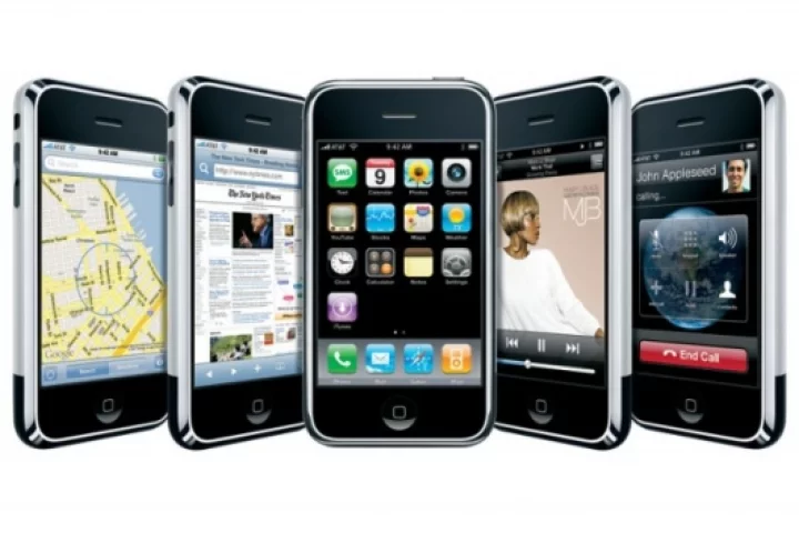 16GB iPhone released