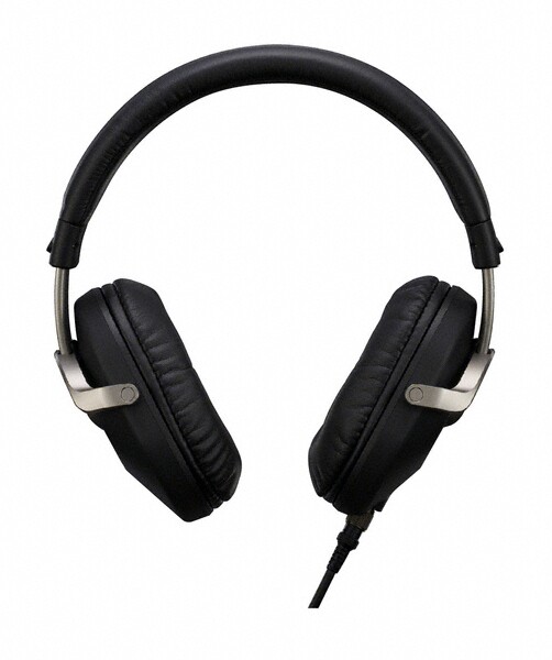 The professional, studio-grade MDR-Z1000 headphones