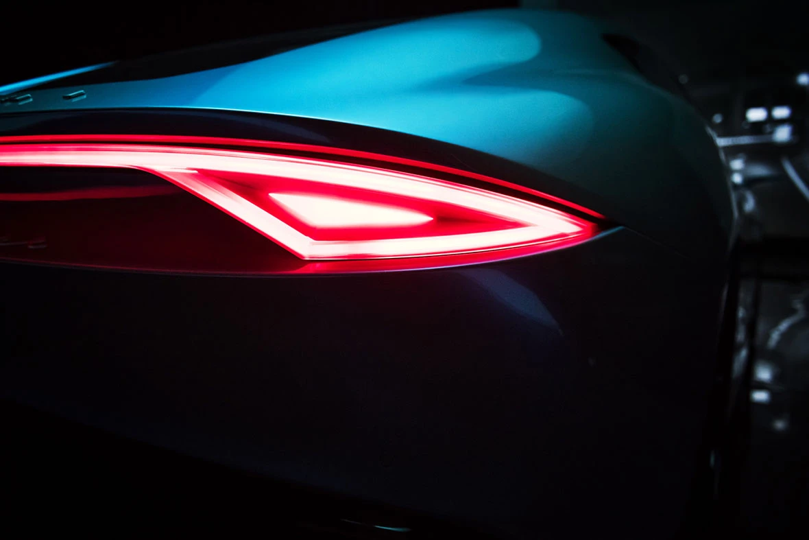 The Venere has sharp lighting signatures, front and rear