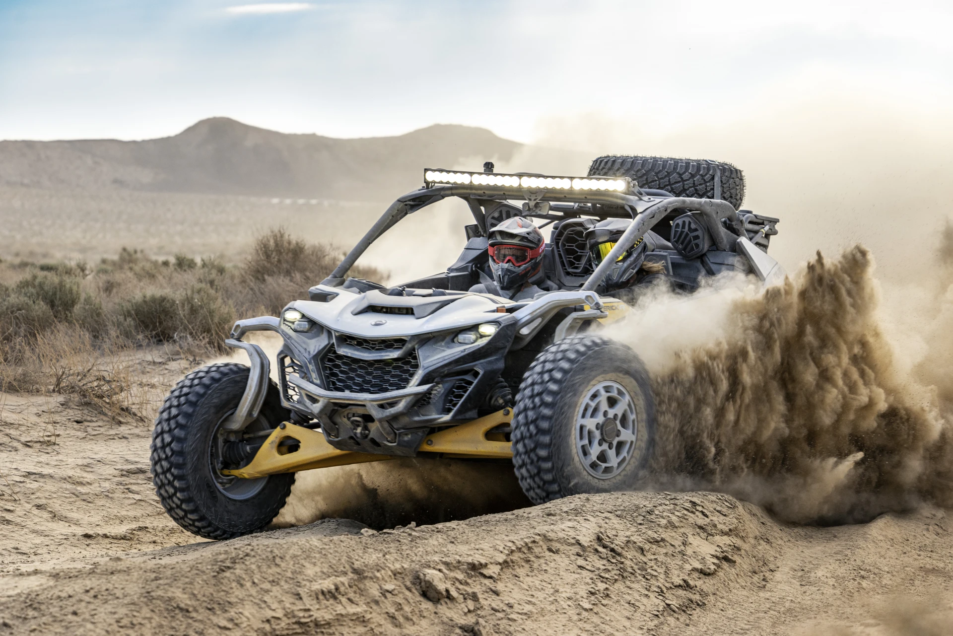Maverick R Front View Can-Am unveils new Maverick R desert-running side-by-side