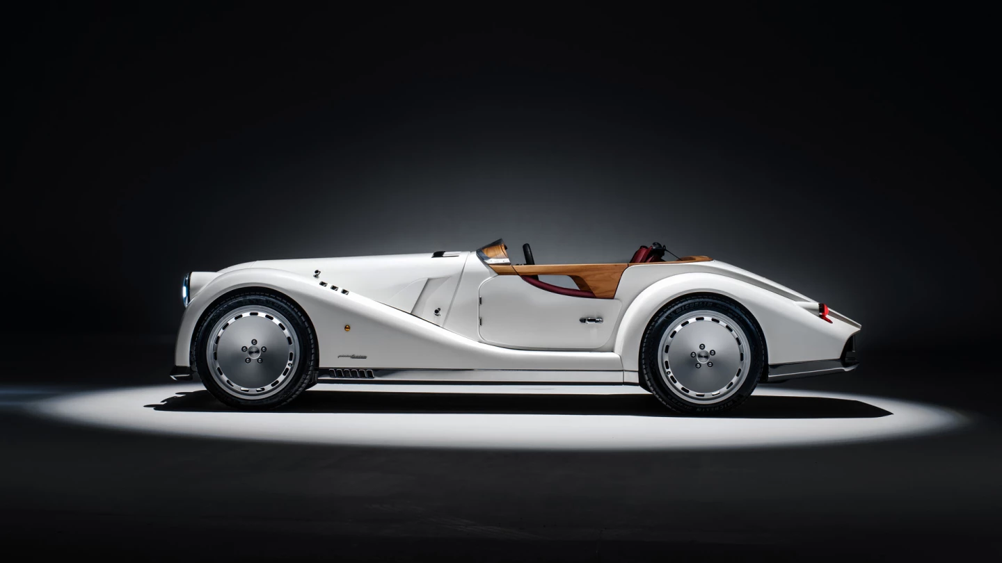 The Morgan Midsummer’s side profile.