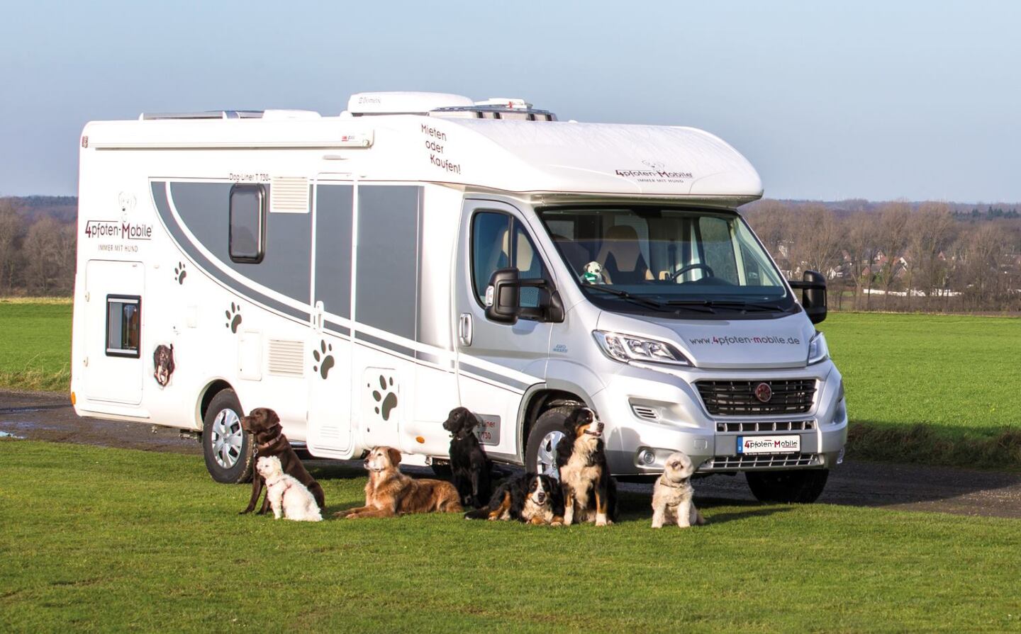 Four Paws solarequipped motorhome keeps dogs comfy in a dedicated doghouse