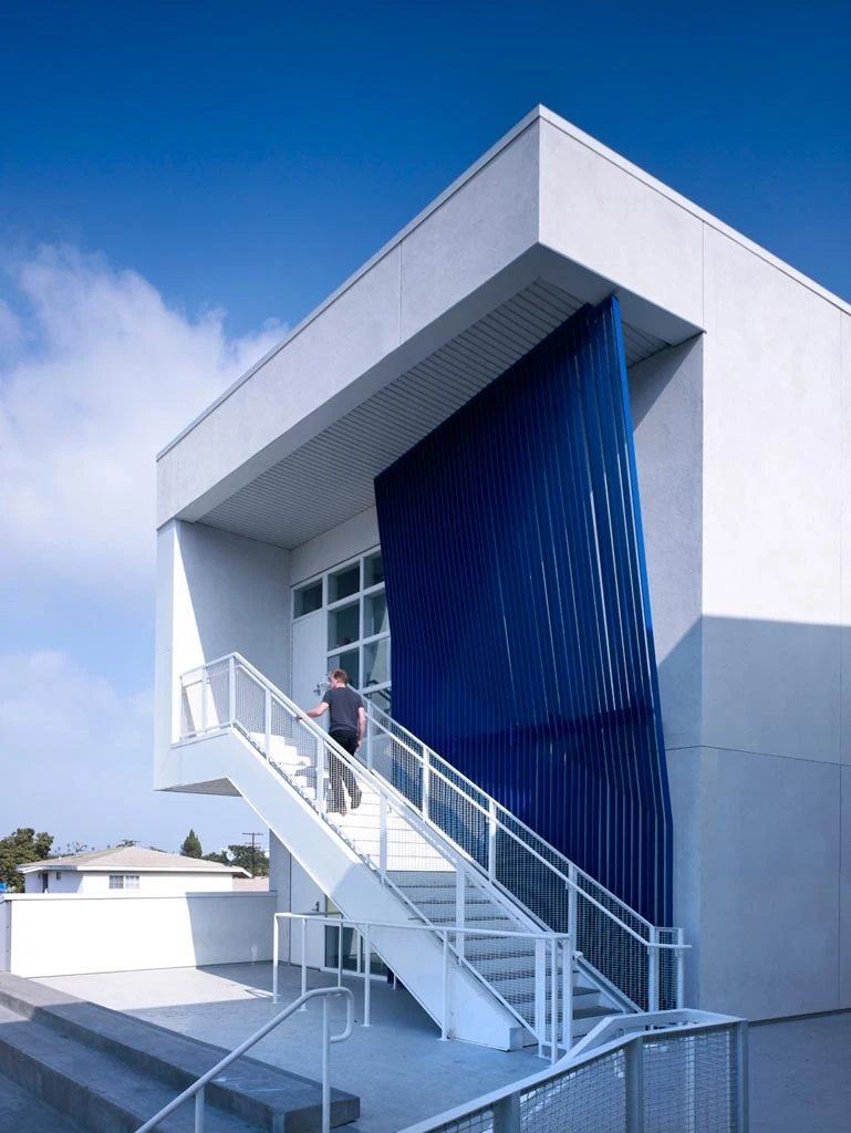 The new public school for 500 students provides a bright and creative space for teenage learning