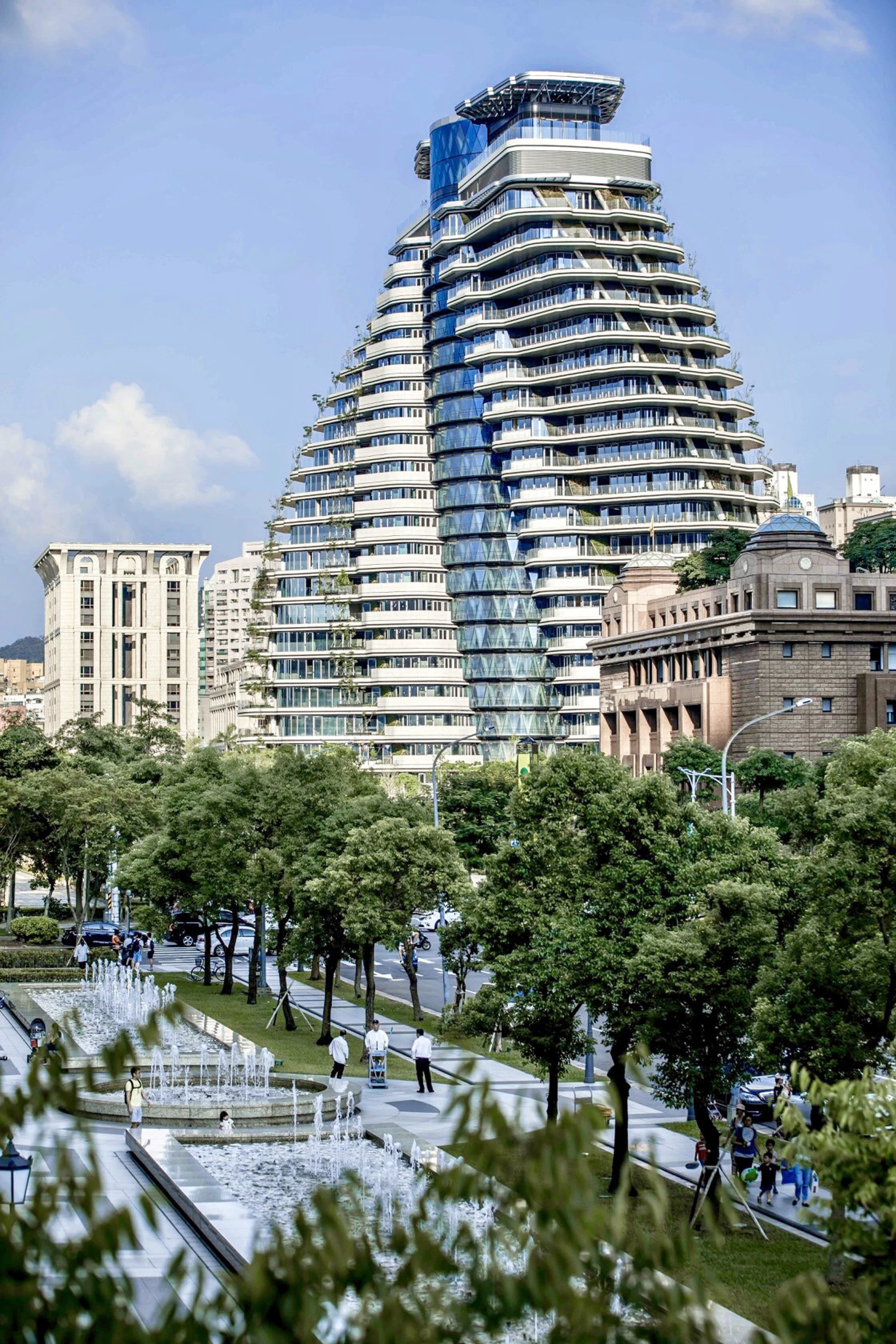 Tao Zhu Yin Yuan is located in Tapei, Taiwan