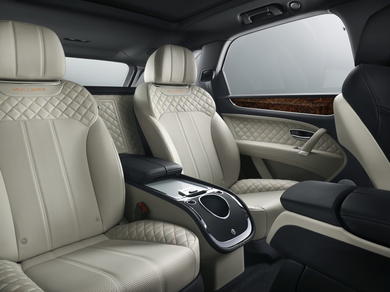 There's a bottle cooler between the rear seats in the Bentayga Mulliner