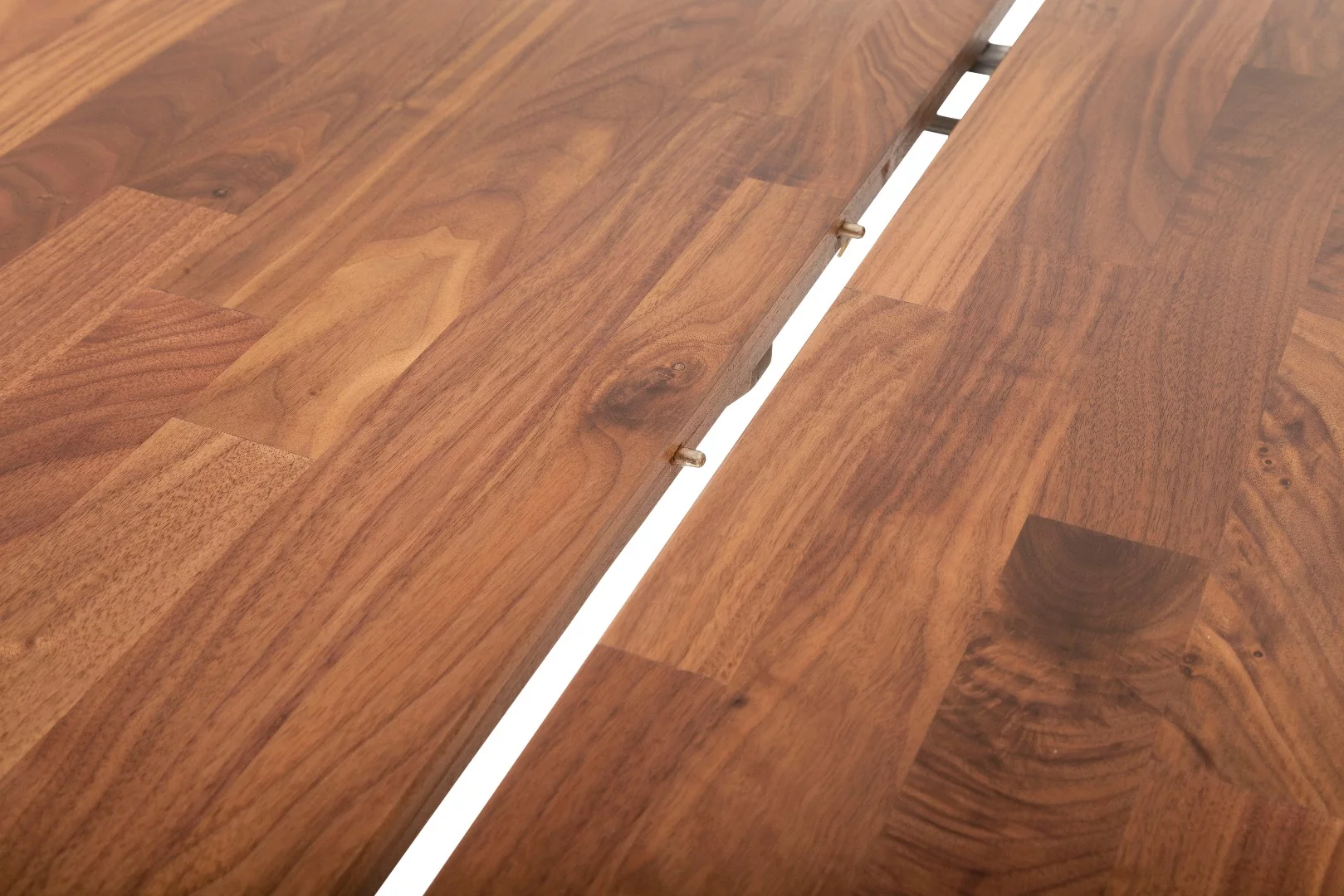 The top panels snugly sit on the extender rails