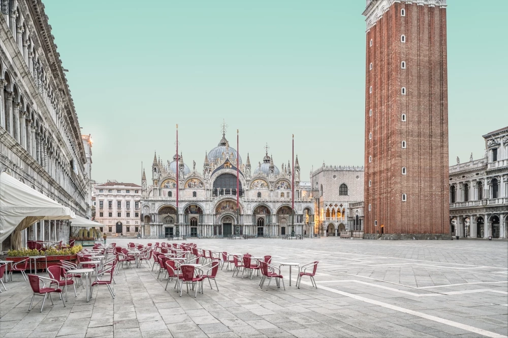 Nominee, Cityscapes, Professional. 'Without', Venice