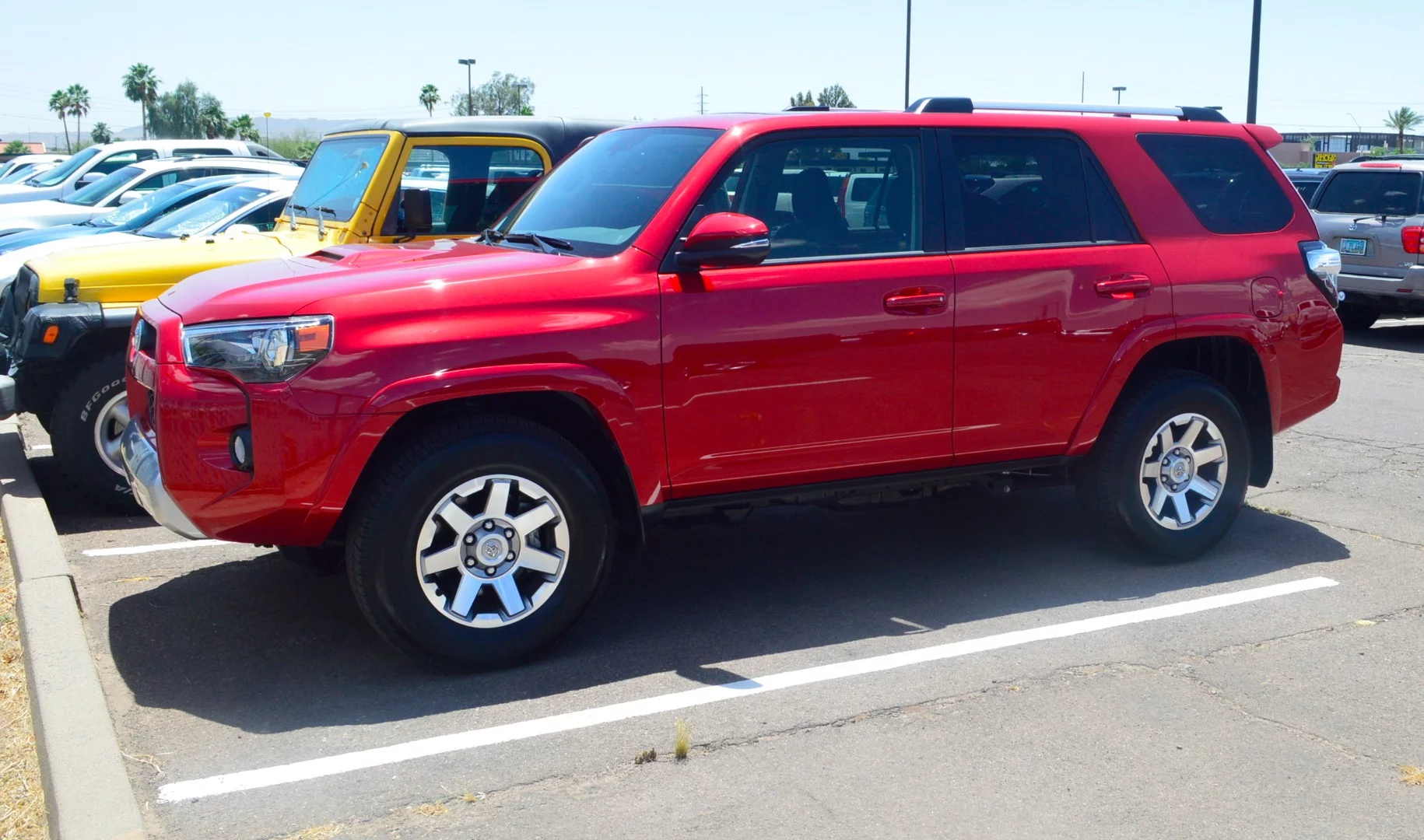Since we knew it'd be getting very dirty, we had to get at least one shot of the sparklingly clean 4Runner we arrived to. Interestingly enough, it was parked next to an equally noticeable Jeep Wrangler.